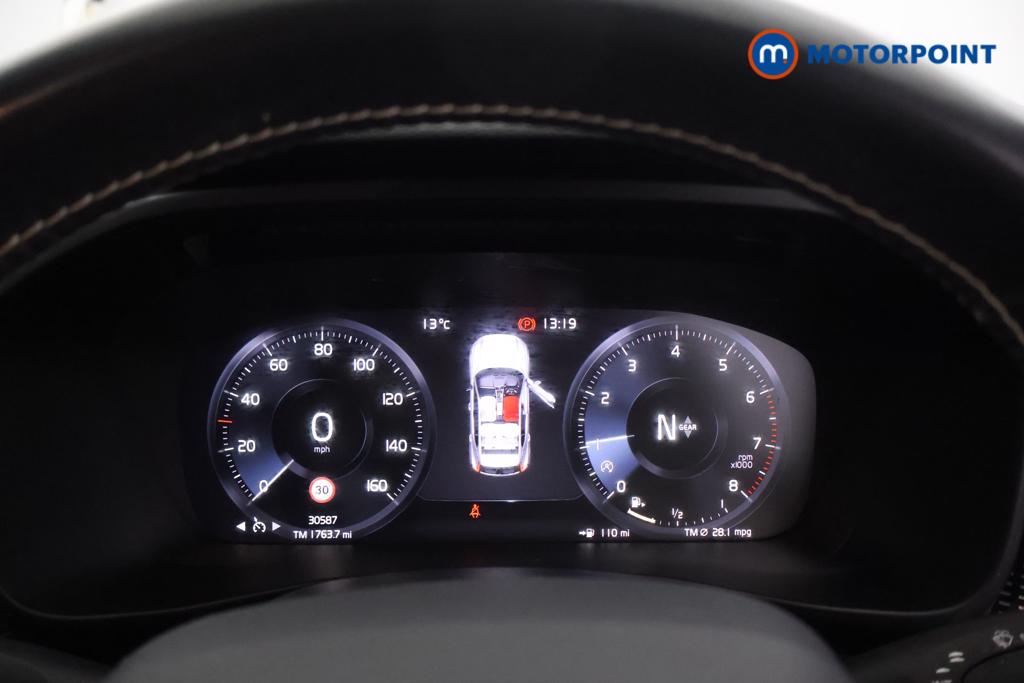 Volvo Xc40 R Design Manual Petrol SUV - Stock Number (1521070) - 4th supplementary image