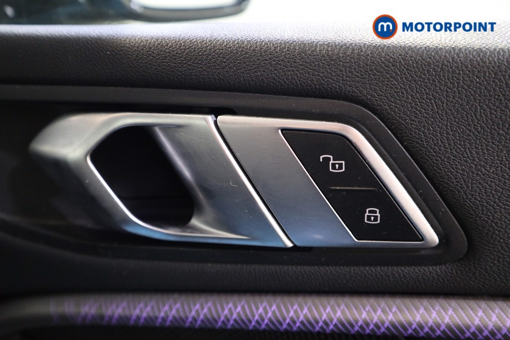 BMW 2 Series M Sport Manual Petrol Saloon - Stock Number (1526927) - 12th supplementary image