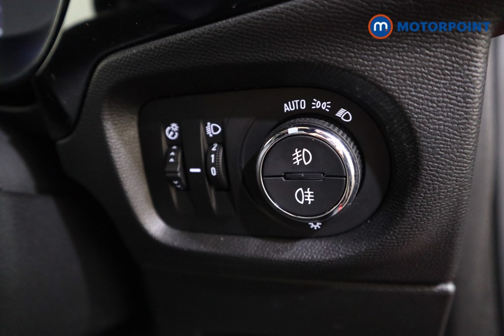 Vauxhall Corsa Gs Line Manual Petrol Hatchback - Stock Number (1528174) - 9th supplementary image