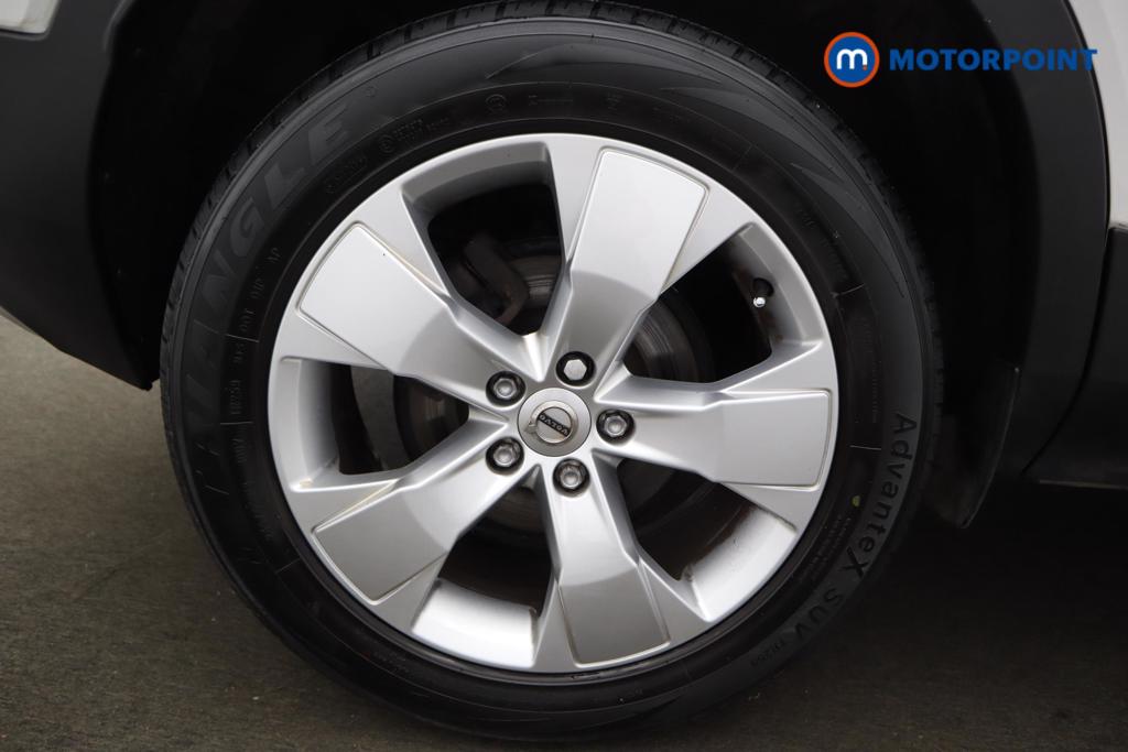 Volvo Xc40 Momentum Manual Petrol SUV - Stock Number (1528232) - 9th supplementary image
