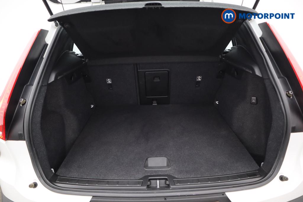 Volvo Xc40 Momentum Manual Petrol SUV - Stock Number (1528232) - 22nd supplementary image