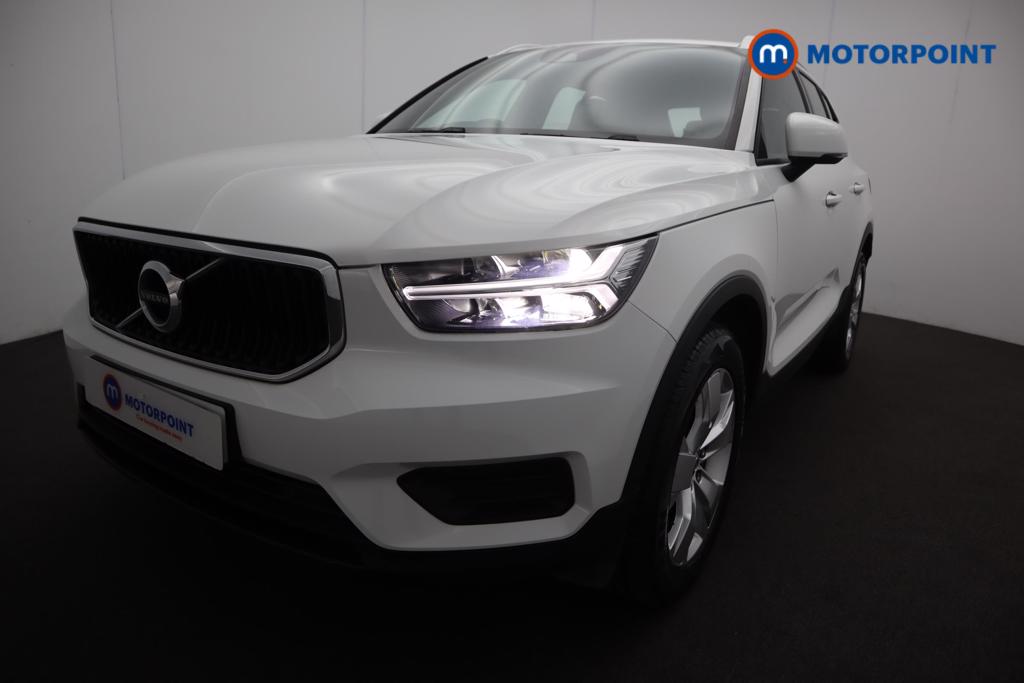 Volvo Xc40 Momentum Manual Petrol SUV - Stock Number (1528232) - 24th supplementary image