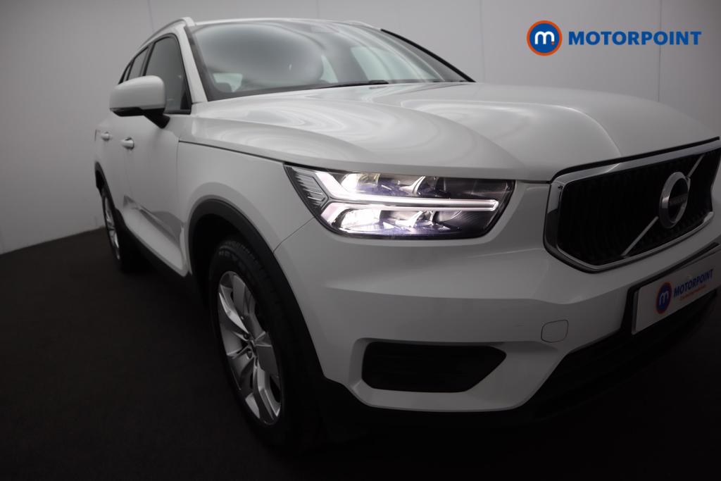 Volvo Xc40 Momentum Manual Petrol SUV - Stock Number (1528232) - 25th supplementary image