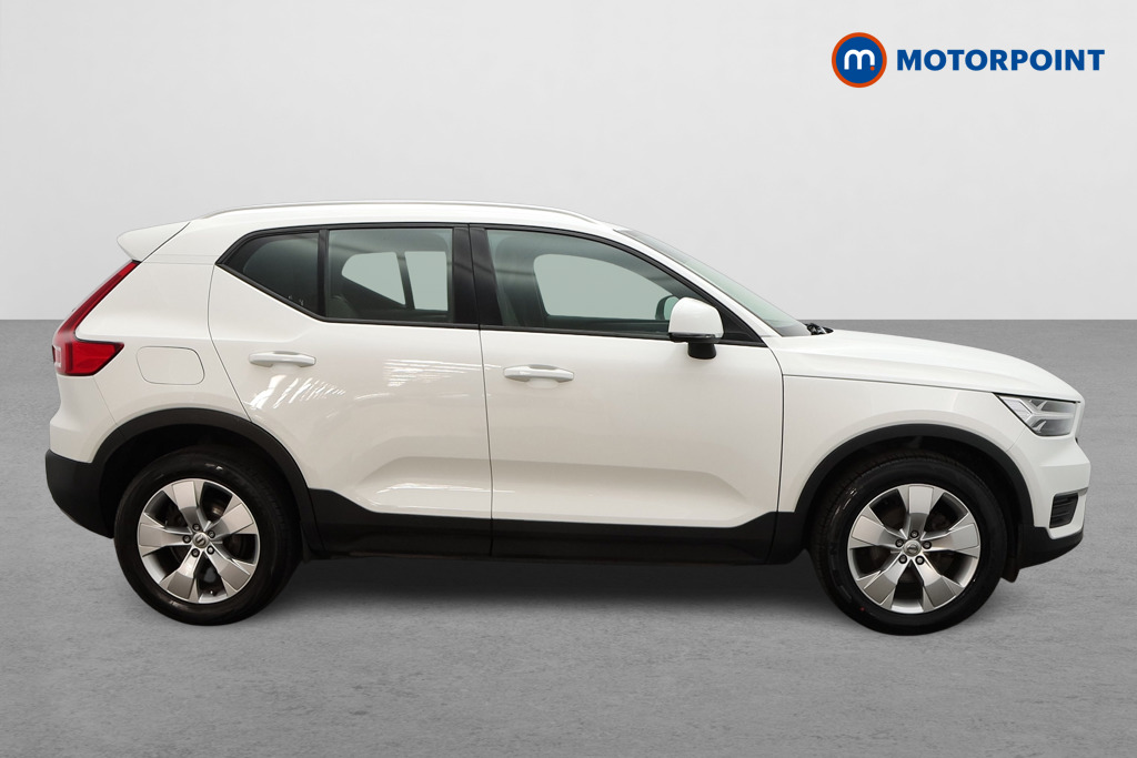 Volvo Xc40 Momentum Manual Petrol SUV - Stock Number (1528232) - Drivers side