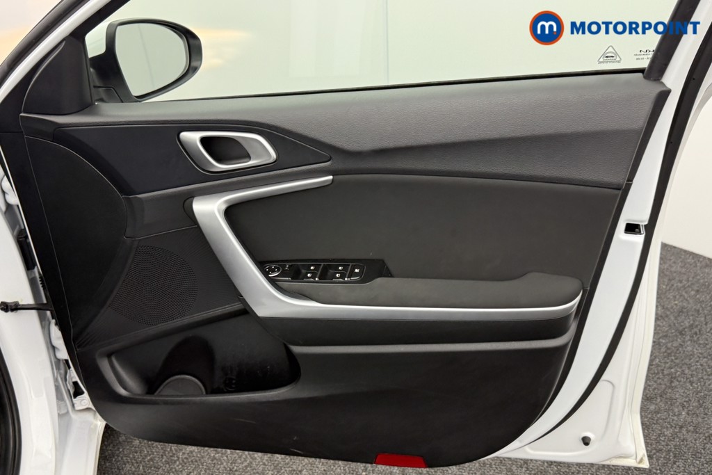KIA Ceed 2 Manual Petrol Hatchback - Stock Number (1530331) - 15th supplementary image