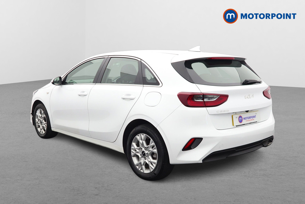 KIA Ceed 2 Manual Petrol Hatchback - Stock Number (1530331) - Passenger side rear corner