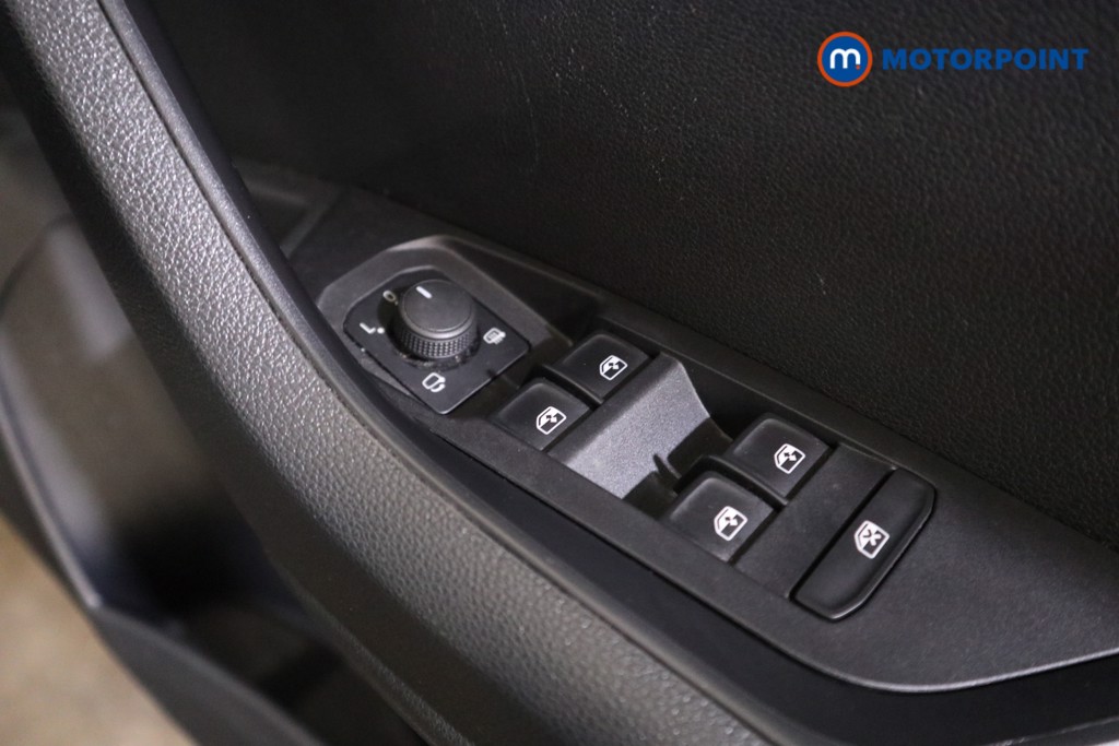 Skoda Karoq Sport Line Automatic Petrol SUV - Stock Number (1533153) - 10th supplementary image