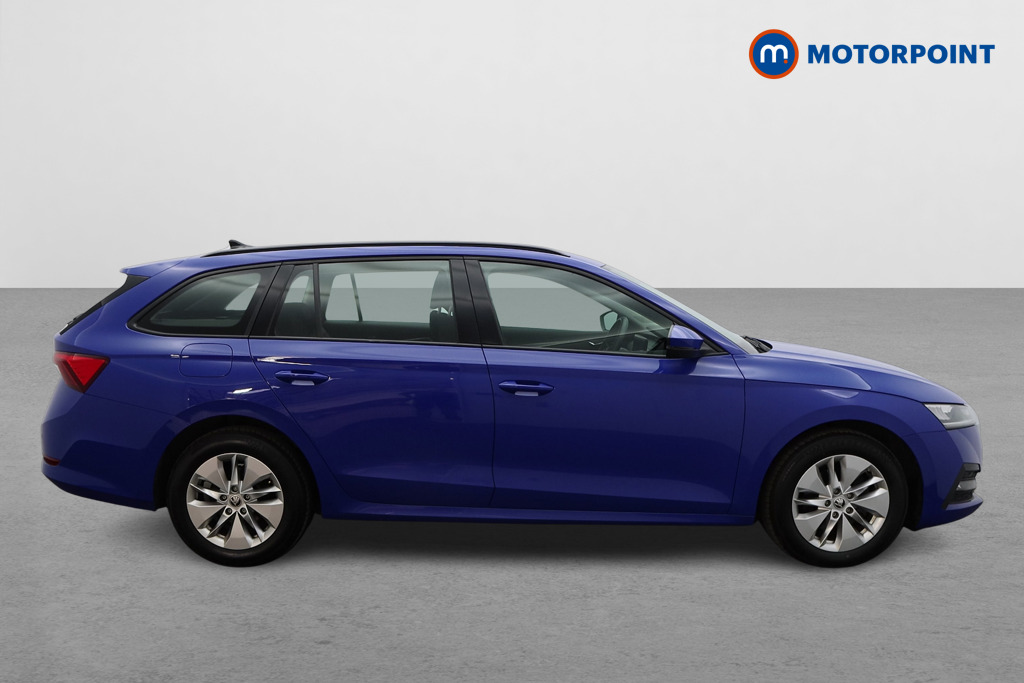 Skoda Octavia SE Manual Petrol Estate - Stock Number (1535863) - Drivers side