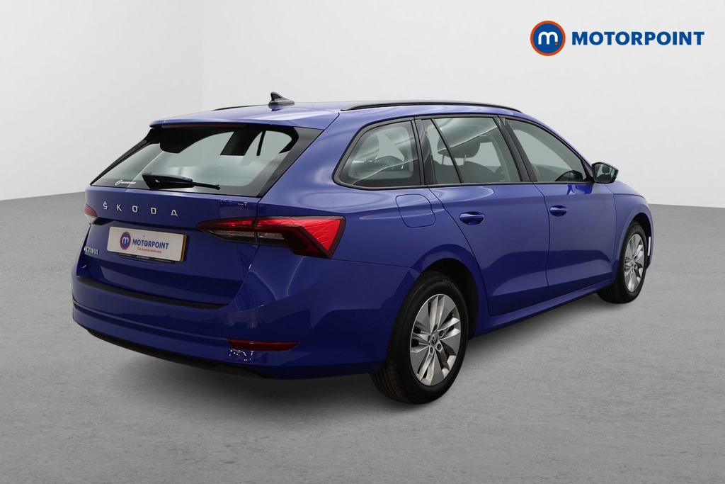 Skoda Octavia SE Manual Petrol Estate - Stock Number (1535863) - Drivers side rear corner