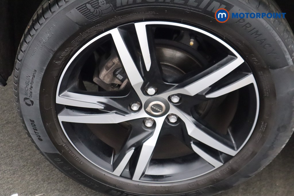 Volvo Xc40 R Design Manual Petrol SUV - Stock Number (1536491) - 17th supplementary image