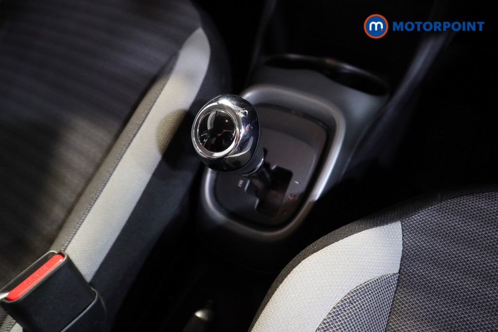 Toyota Aygo X-Play Automatic Petrol Hatchback - Stock Number (1536534) - 8th supplementary image