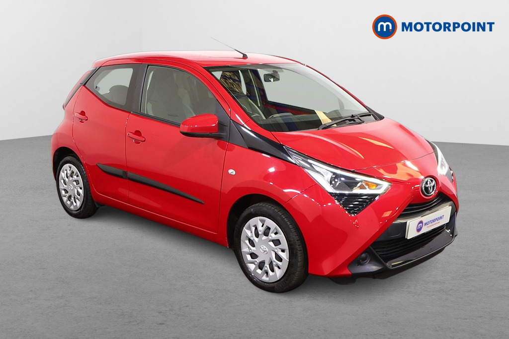 Toyota Aygo X-Play Automatic Petrol Hatchback - Stock Number (1536534) - Drivers side front corner