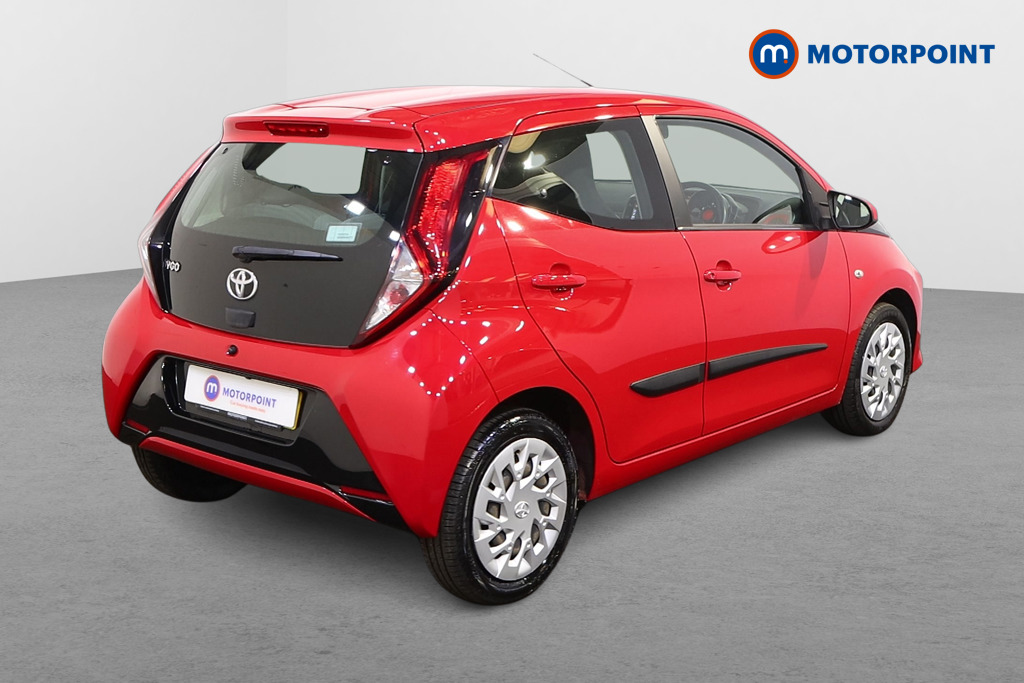 Toyota Aygo X-Play Automatic Petrol Hatchback - Stock Number (1536534) - Drivers side rear corner