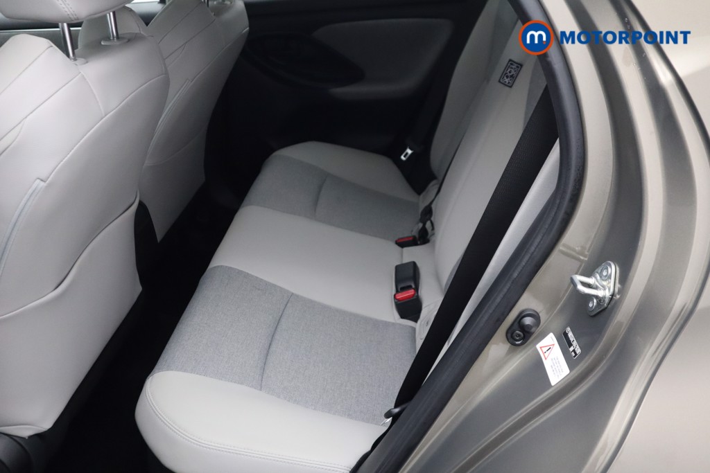 Toyota Yaris Excel Automatic Petrol-Electric Hybrid Hatchback - Stock Number (1537006) - 2nd supplementary image