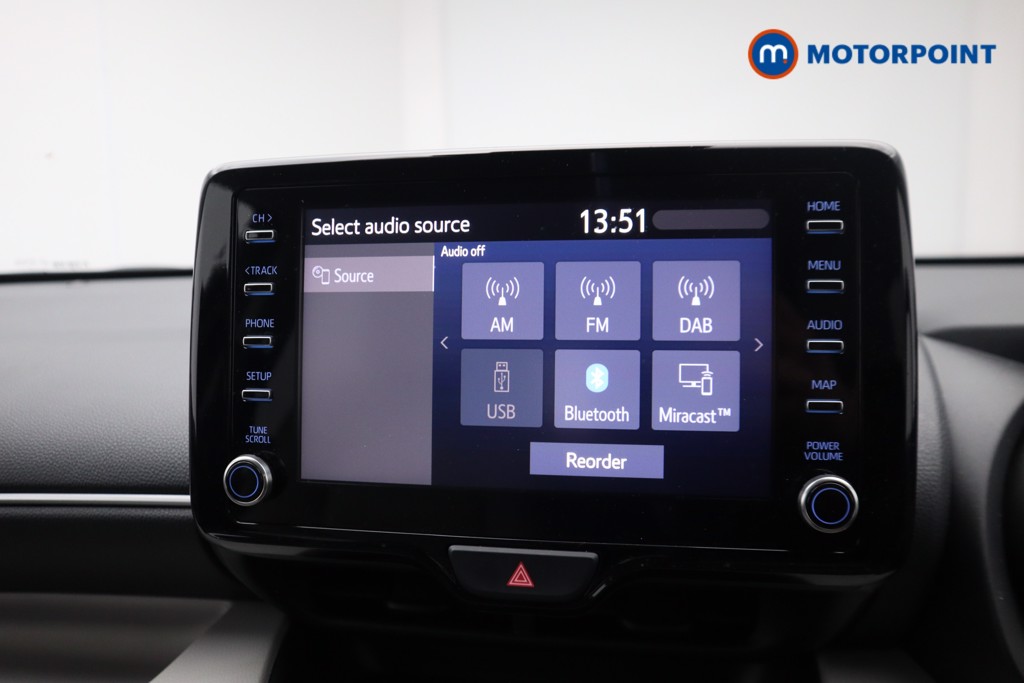 Toyota Yaris Excel Automatic Petrol-Electric Hybrid Hatchback - Stock Number (1537006) - 5th supplementary image