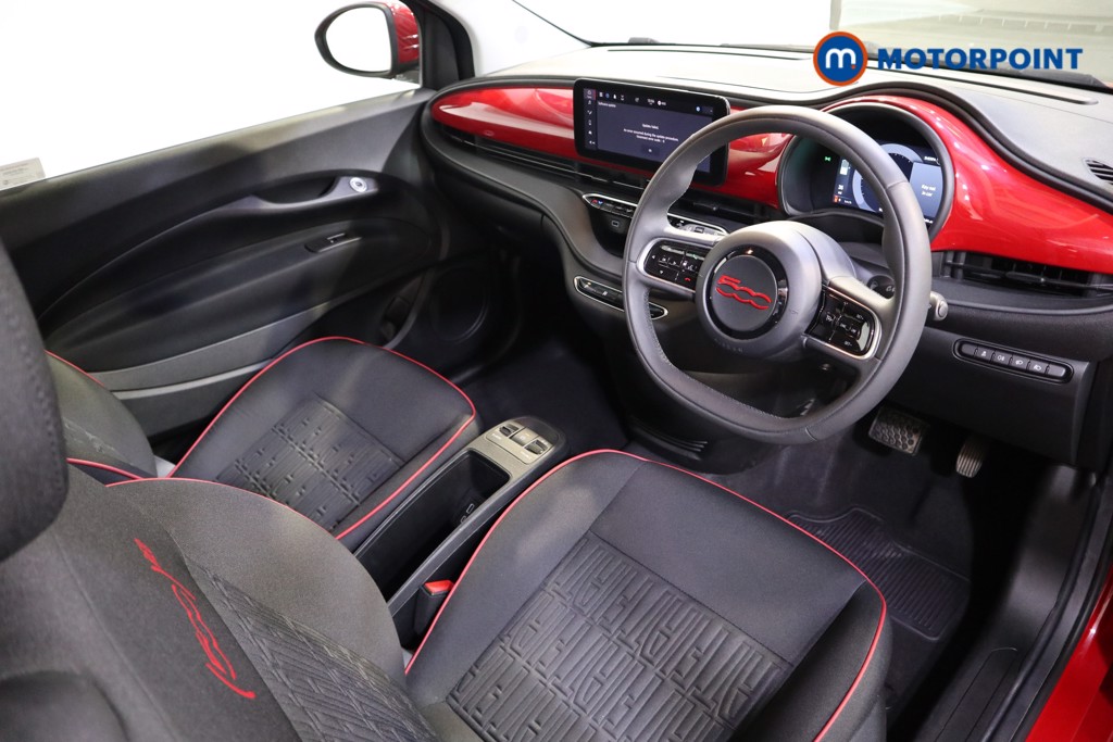 Fiat 500 RED Automatic Electric Hatchback - Stock Number (1537317) - 1st supplementary image