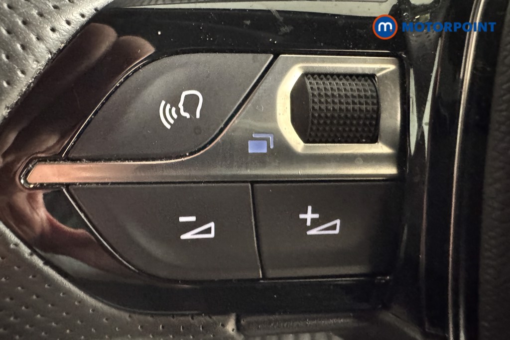 Peugeot 2008 Gt Premium Automatic Electric SUV - Stock Number (1537676) - 13th supplementary image