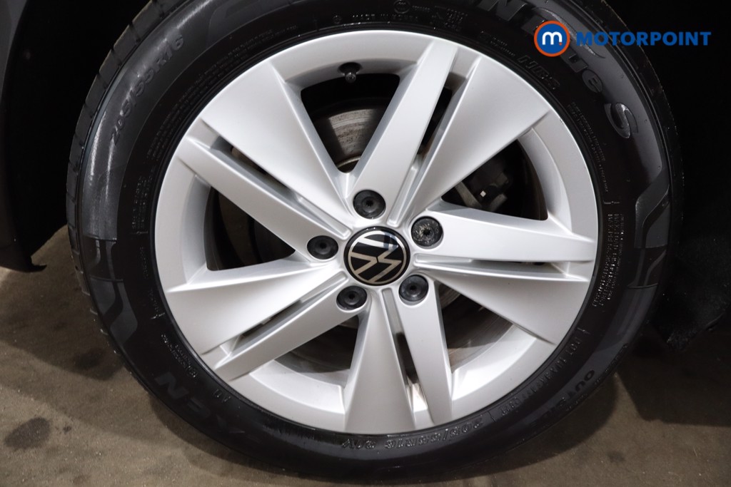 Volkswagen Golf Life Automatic Petrol Hatchback - Stock Number (1537724) - 9th supplementary image