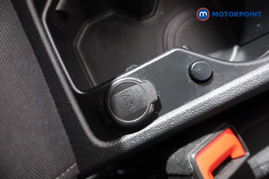 Volkswagen Golf Life Automatic Petrol Hatchback - Stock Number (1537724) - 19th supplementary image