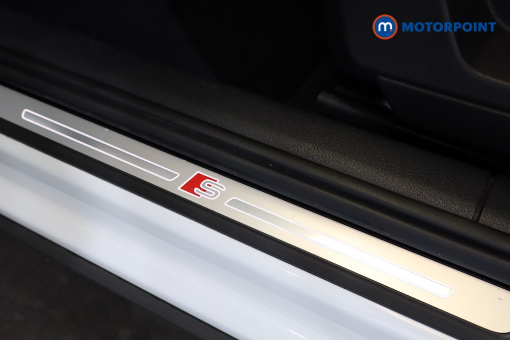 Audi Q2 S Line Automatic Petrol SUV - Stock Number (1537991) - 14th supplementary image