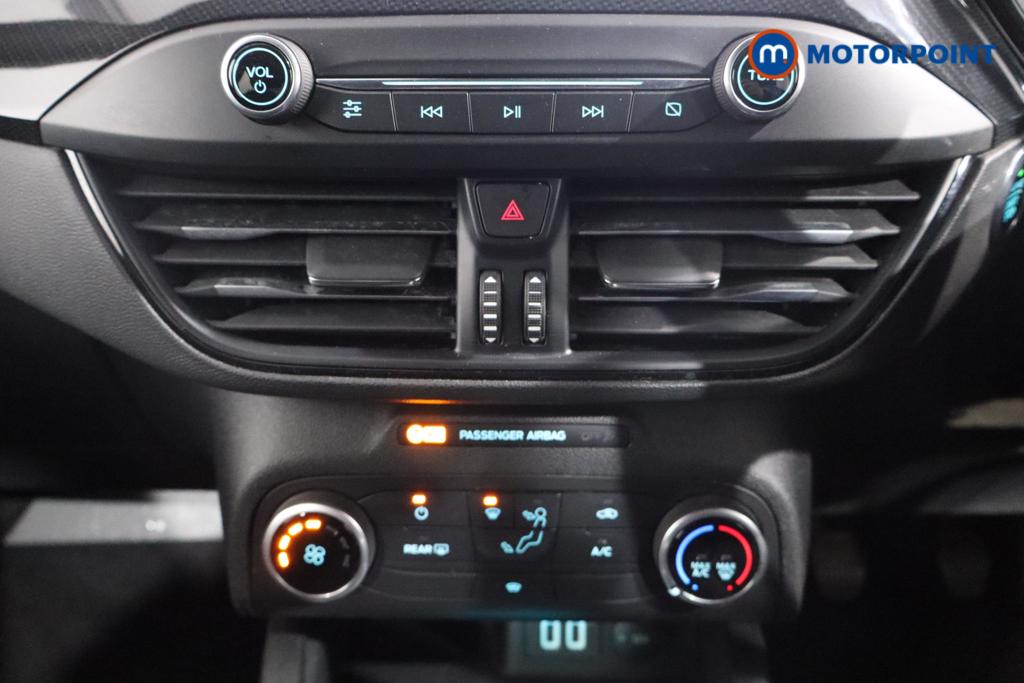 Ford Focus St-Line Manual Diesel Hatchback - Stock Number (1539223) - 3rd supplementary image