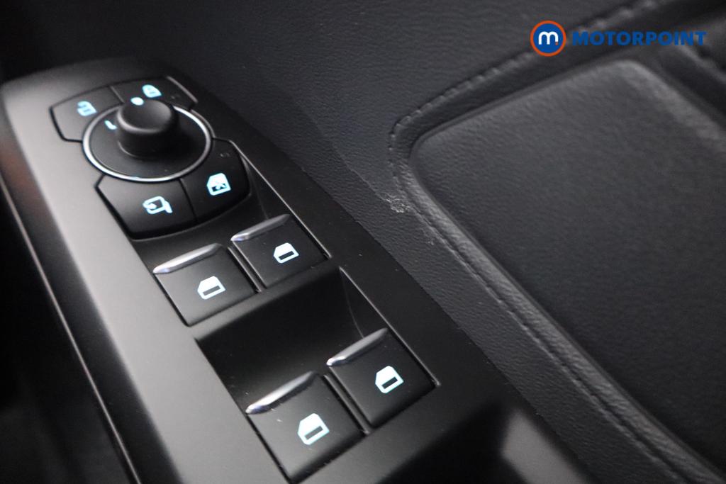 Ford Focus St-Line Manual Diesel Hatchback - Stock Number (1539223) - 13th supplementary image