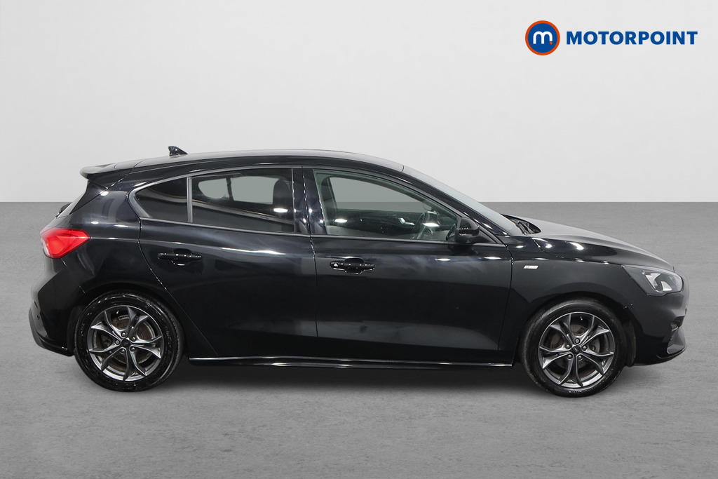 Ford Focus St-Line Manual Diesel Hatchback - Stock Number (1539223) - Drivers side