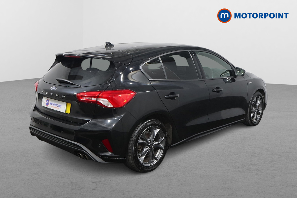 Ford Focus St-Line Manual Diesel Hatchback - Stock Number (1539223) - Drivers side rear corner