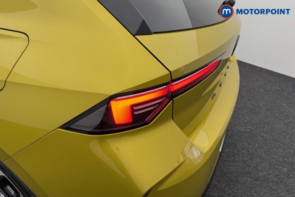 Vauxhall Astra Ultimate Automatic Petrol Plug-In Hybrid Hatchback - Stock Number (1539471) - 23rd supplementary image