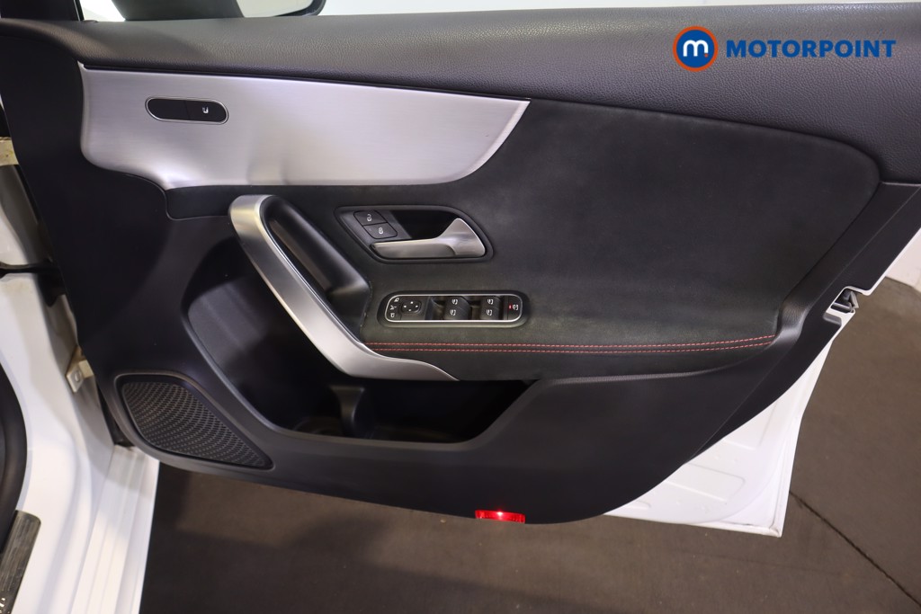 Mercedes-Benz A Class Amg Line Automatic Diesel Hatchback - Stock Number (1539627) - 3rd supplementary image