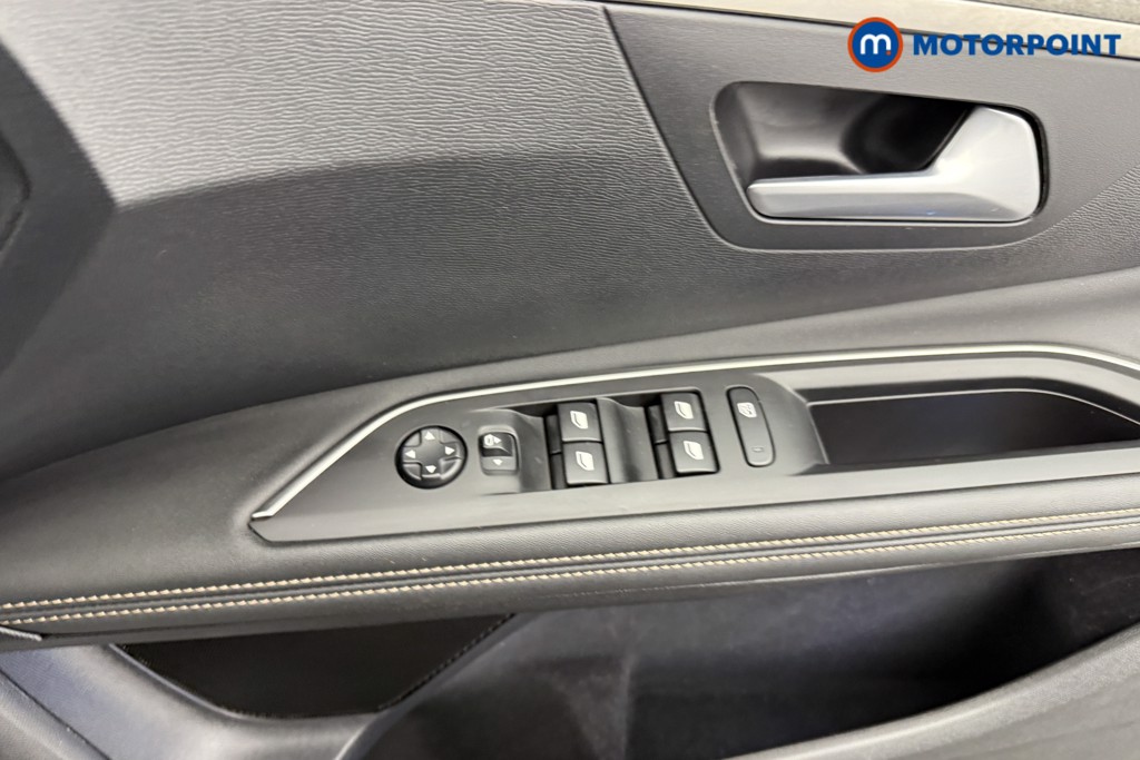 Peugeot 3008 GT Automatic Diesel SUV - Stock Number (1539701) - 16th supplementary image