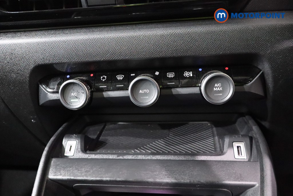 Citroen C4 Shine Automatic Electric Hatchback - Stock Number (1539749) - 16th supplementary image