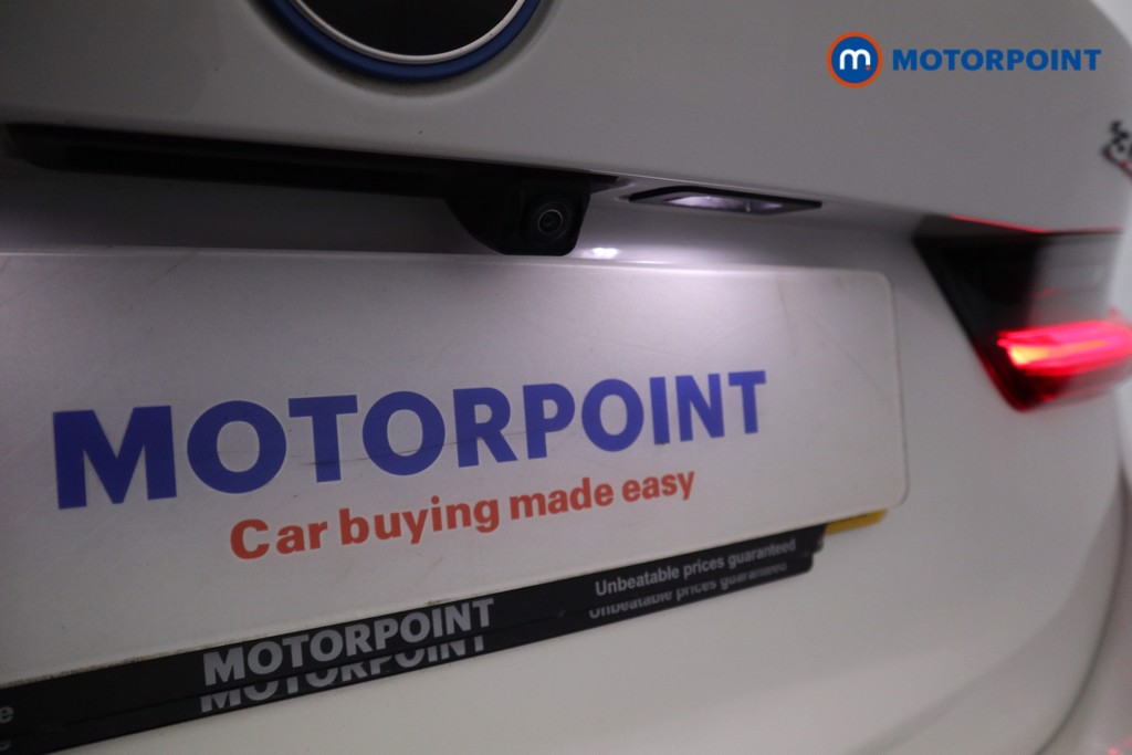 BMW 3 Series M Sport Automatic Petrol Plug-In Hybrid Estate - Stock Number (1539971) - 23rd supplementary image
