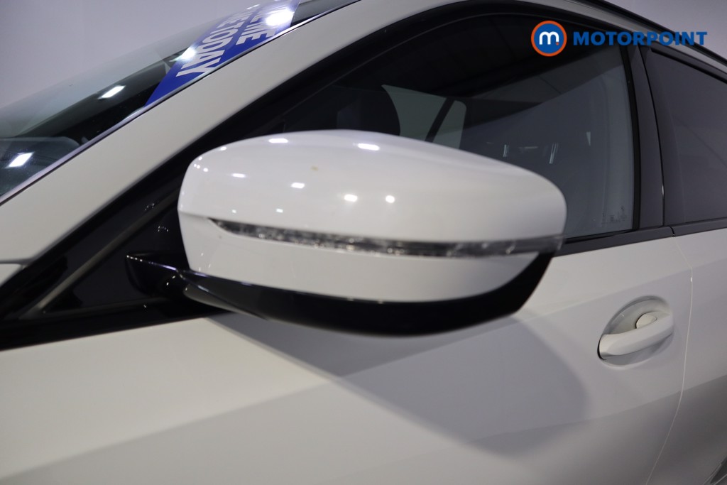 BMW 3 Series M Sport Automatic Petrol Plug-In Hybrid Estate - Stock Number (1539971) - 27th supplementary image