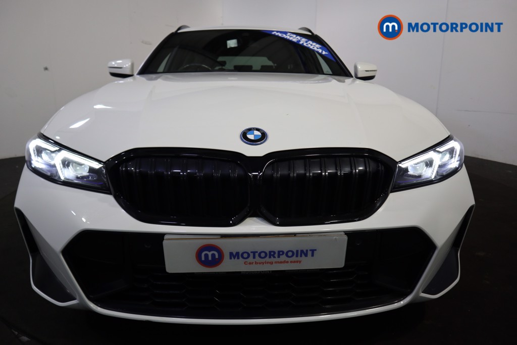 BMW 3 Series M Sport Automatic Petrol Plug-In Hybrid Estate - Stock Number (1539971) - 29th supplementary image