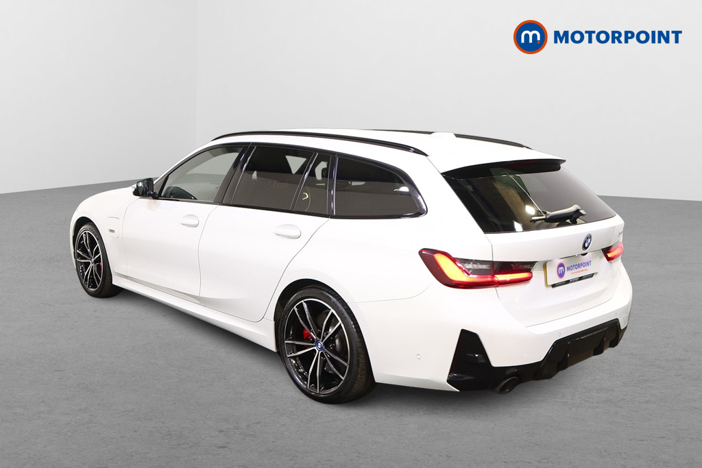 BMW 3 Series M Sport Automatic Petrol Plug-In Hybrid Estate - Stock Number (1539971) - Passenger side rear corner