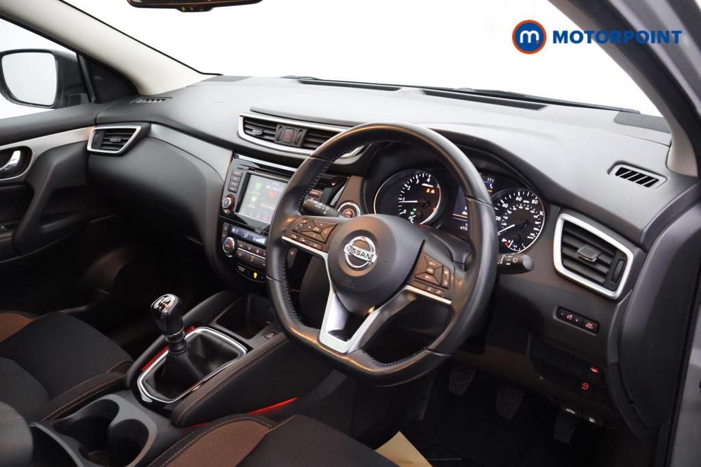Nissan Qashqai N-Motion Manual Petrol SUV - Stock Number (1540022) - 10th supplementary image