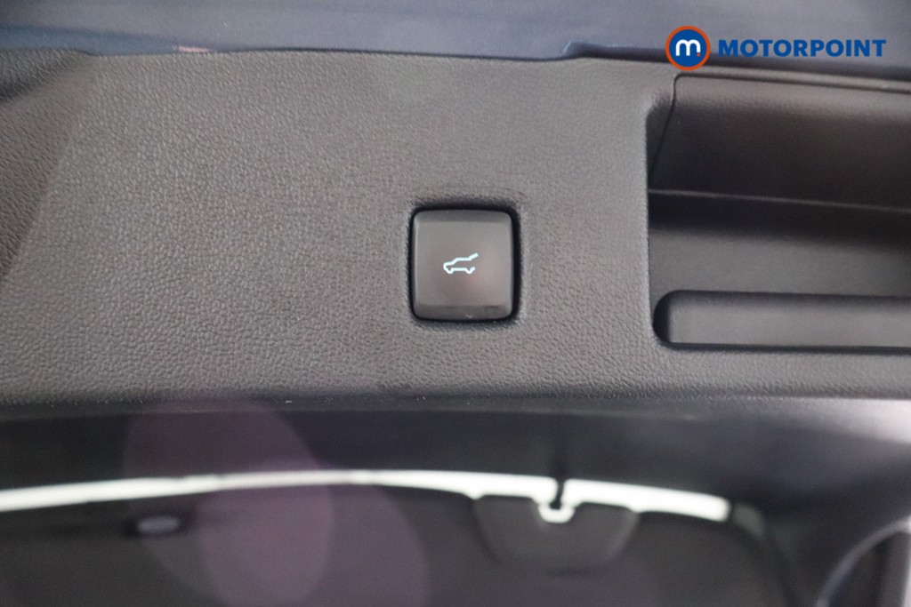 Ford Kuga St-Line Edition Manual Petrol SUV - Stock Number (1540127) - 27th supplementary image