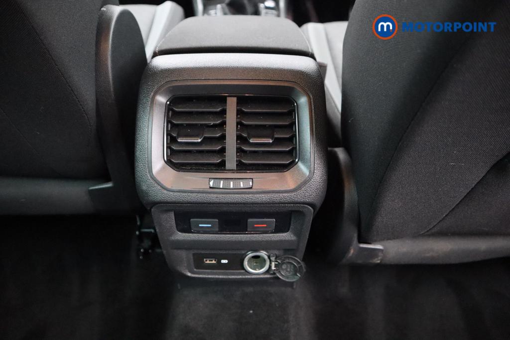 Volkswagen Tiguan Match Manual Petrol SUV - Stock Number (1540137) - 20th supplementary image