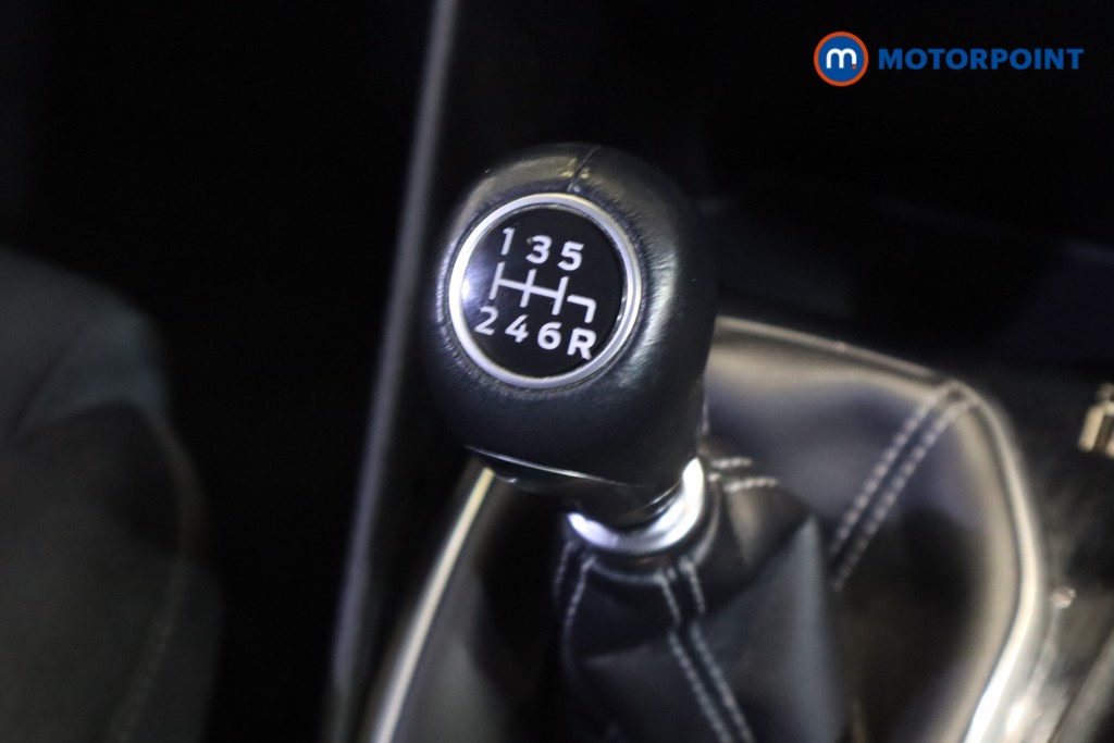 Ford Fiesta Titanium Manual Petrol Hatchback - Stock Number (1541254) - 13th supplementary image