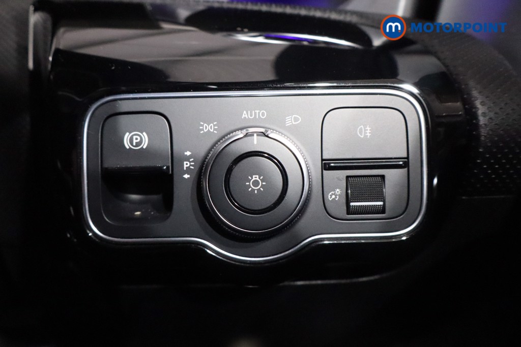Mercedes-Benz A Class Exclusive Edition Plus Automatic Petrol Hatchback - Stock Number (1541409) - 17th supplementary image
