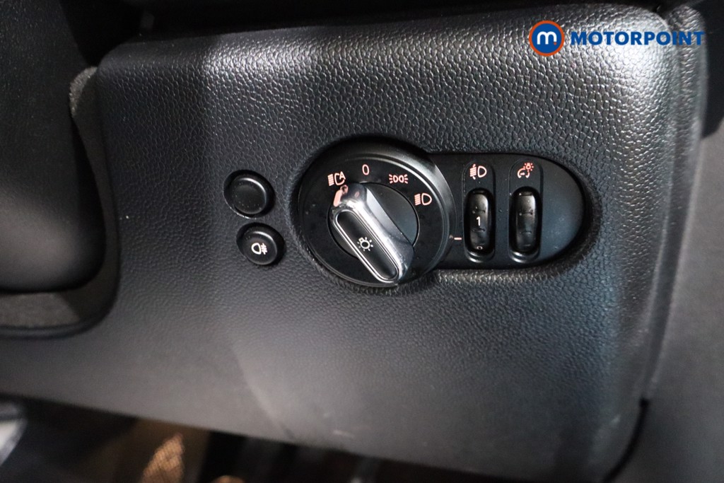 Mini Hatchback Cooper S Classic Manual Petrol Hatchback - Stock Number (1541668) - 8th supplementary image