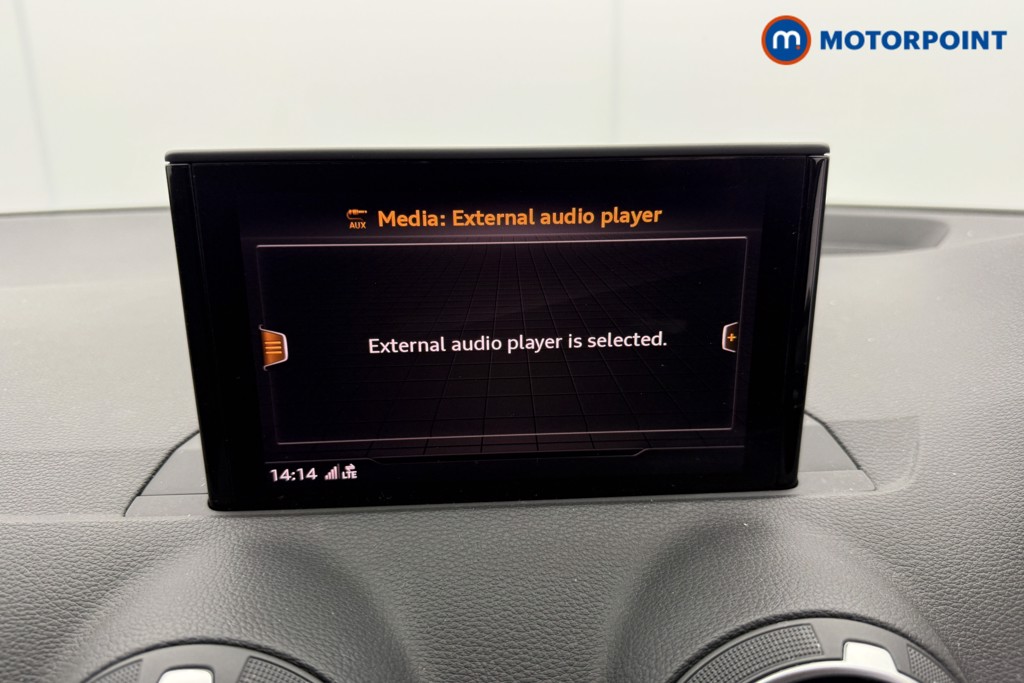 Audi Q2 Black Edition Manual Diesel SUV - Stock Number (1541811) - 7th supplementary image
