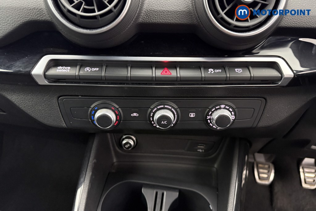 Audi Q2 Black Edition Manual Diesel SUV - Stock Number (1541811) - 11th supplementary image