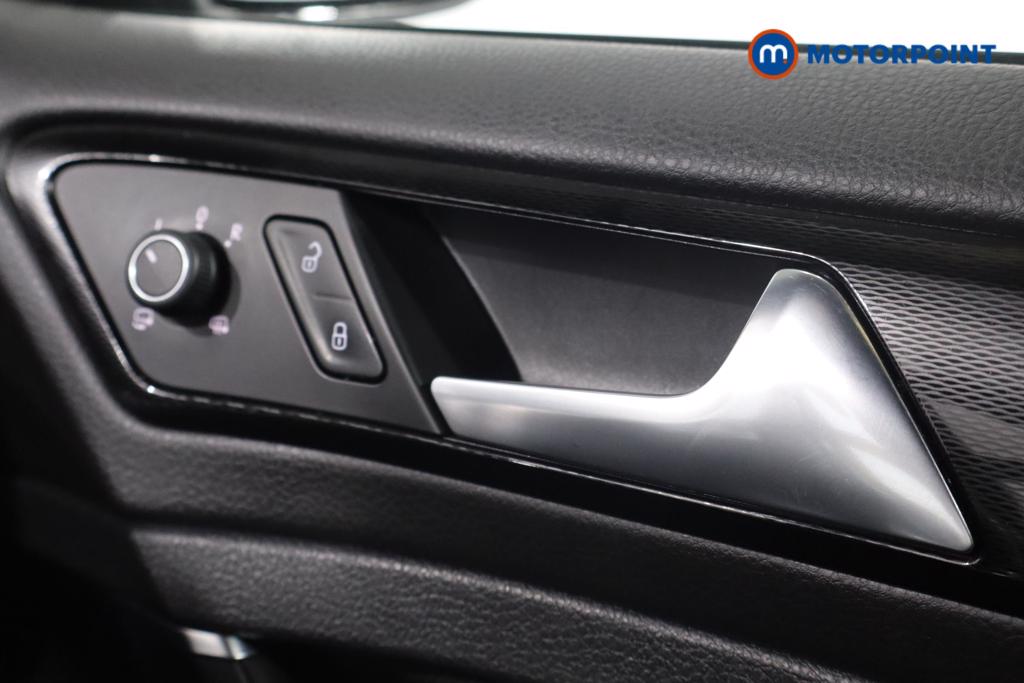 Volkswagen Golf GTD Manual Diesel Hatchback - Stock Number (1542173) - 12th supplementary image