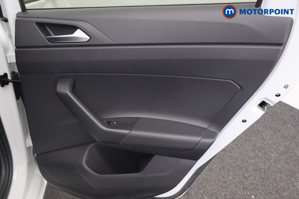 Volkswagen Taigo R-Line Automatic Petrol SUV - Stock Number (1542437) - 17th supplementary image