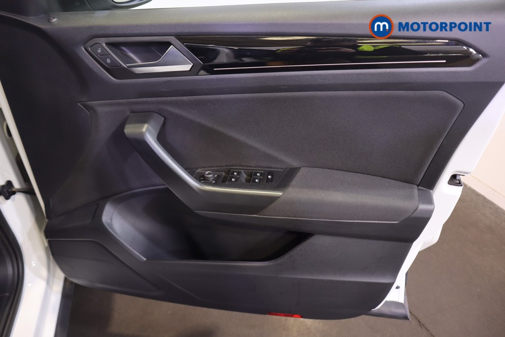 Volkswagen T-Roc Black Edition Automatic Petrol SUV - Stock Number (1542475) - 3rd supplementary image