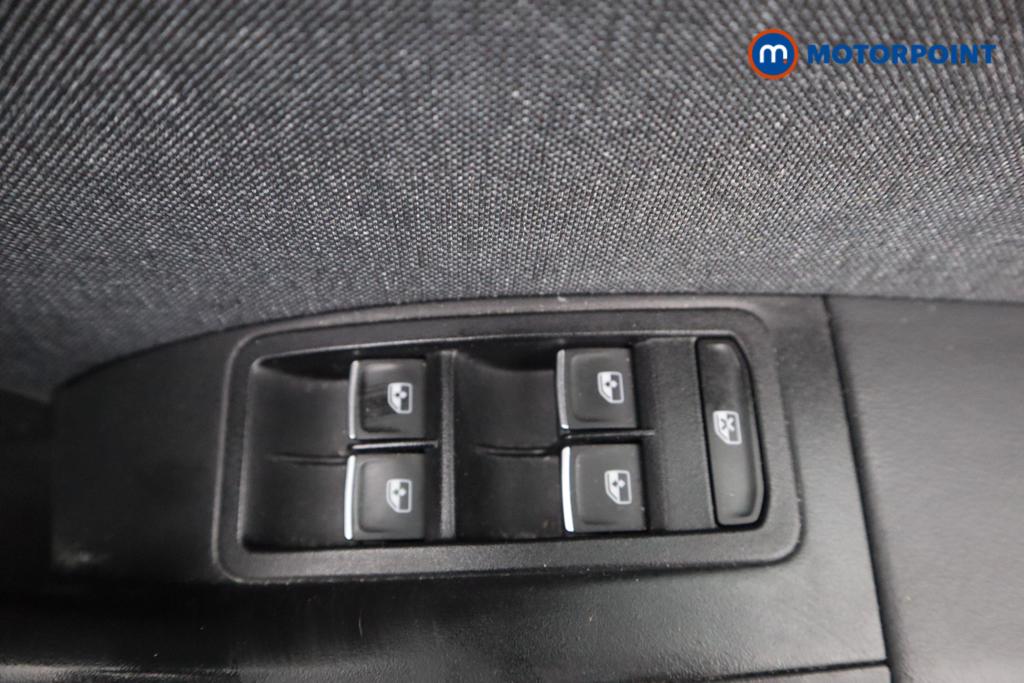 Seat Ateca Se Technology Manual Petrol SUV - Stock Number (1542768) - 19th supplementary image