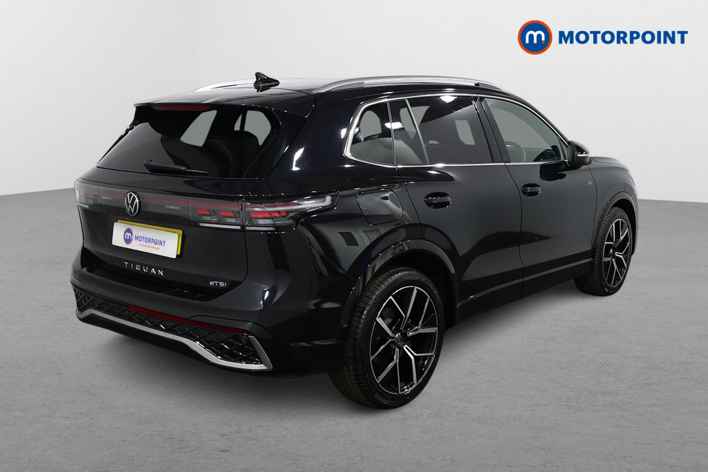 Volkswagen Tiguan R-Line Automatic Petrol SUV - Stock Number (1542799) - Drivers side rear corner