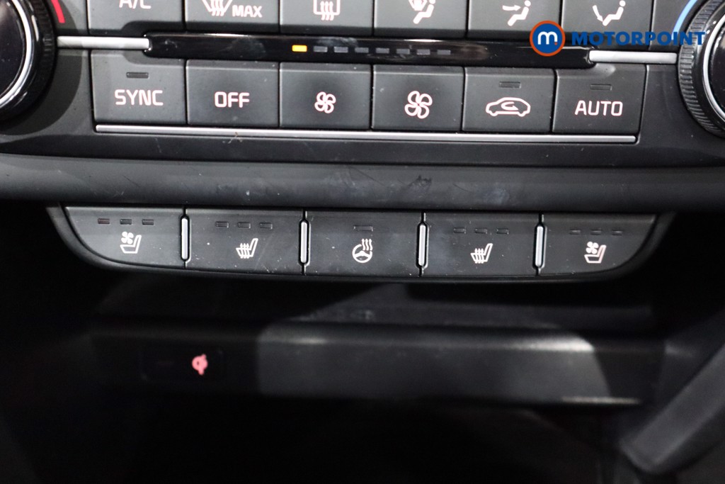 KIA Xceed 4 Manual Petrol Hatchback - Stock Number (1543155) - 15th supplementary image